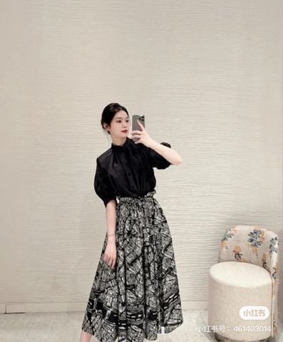 Chân váy xòe  Bảo bối nâng niu vẻ đẹp nữ tính  ELLE
