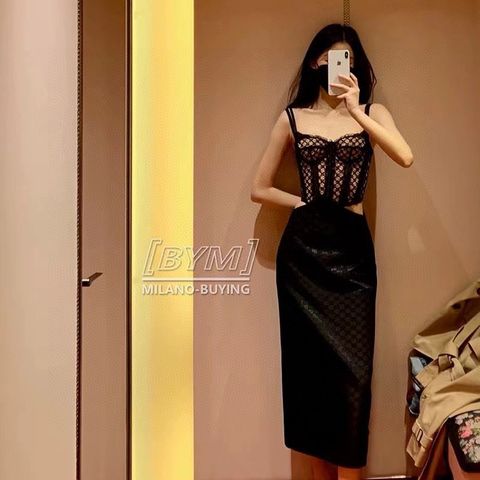 Bộ áo ren cúp ngực và chân váy GUCCI* sang chảnh