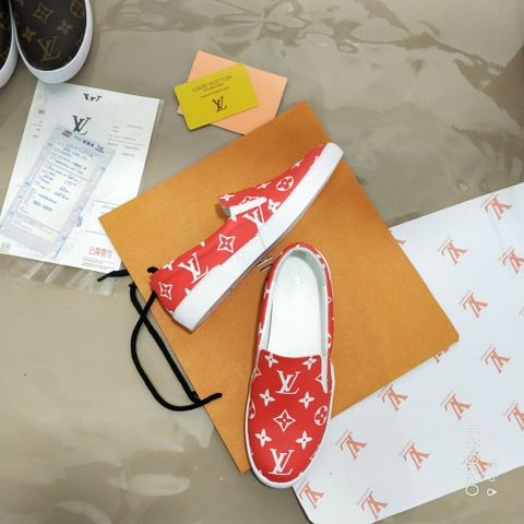 Giày slip on nữ LV hoạ tiết Monogram