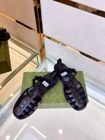 Sandal rọ nhựa GUCCI* cho nam