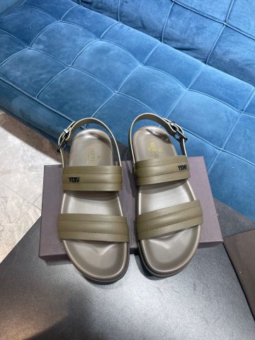 Sandal nam LV* quai da bò lỳ tán đinh kiểu đẹp cao cấp