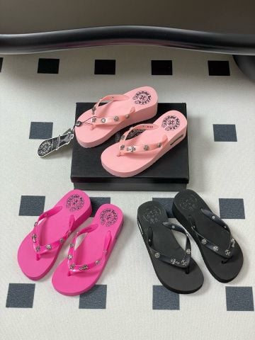Dép nữ Chrome* Hearts*  đế cao 7cm – Phong cách “lazy girl” cực chất