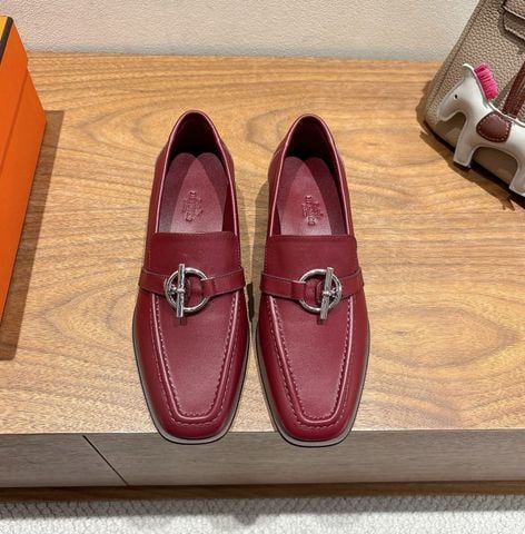 Giày nữ loafer Herme*s T-Buckle Bordeaux