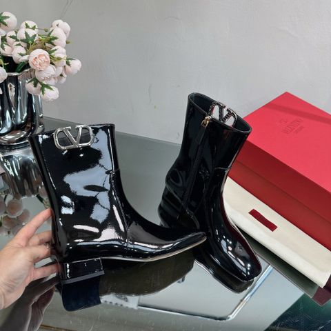 Boot VALENTINO* cổ lỡ VIP 1:1