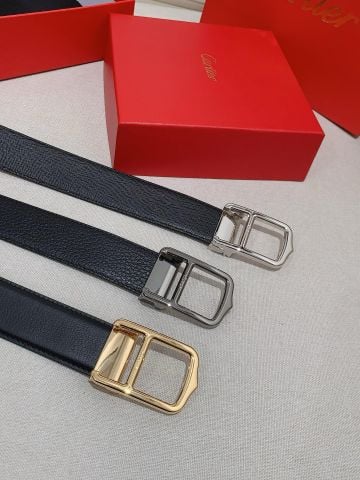 Thắt lưng nam Cartier*  với kiểu dáng khóa kim mạ vàng sang trọng