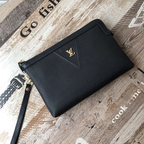 Clutch lv da mềm đẹp