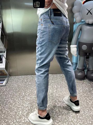 Quần jeans nam các hãng đẹp cao cấp