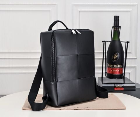 Ba lô BV* nam nữ da bò Đan dáng vuông vắn kèm một clutch hàng cao cấp