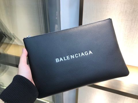 Clutch BALENCIAGA nam nữ 29cm da mềm