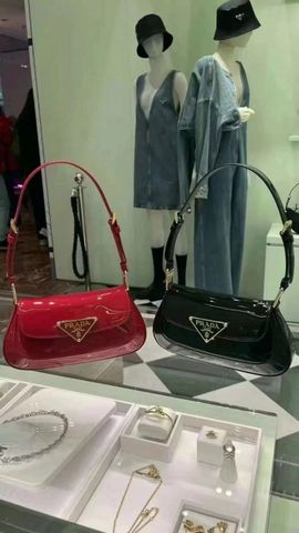 Túi xách nữ PRADA* da bóng size 24cm đẹp sang VIP 1:1