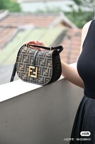 Túi xách nữ FENDI* hoạ tiết logo nâu VIP 1:1