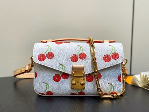 Túi xách nữ L*V  x TM Pochette Métis East West Cherry