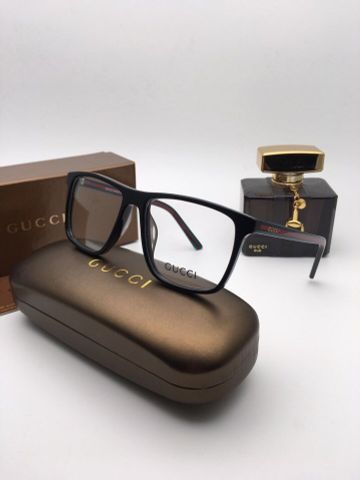 Gọng gucci nam nữ đeo Giá tốt