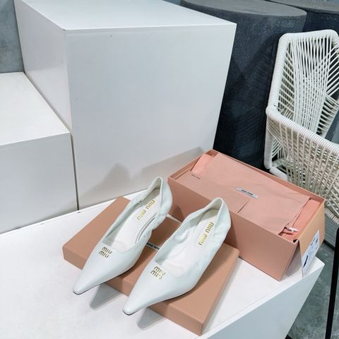 Giày nữ miu* miu* cao 4cm