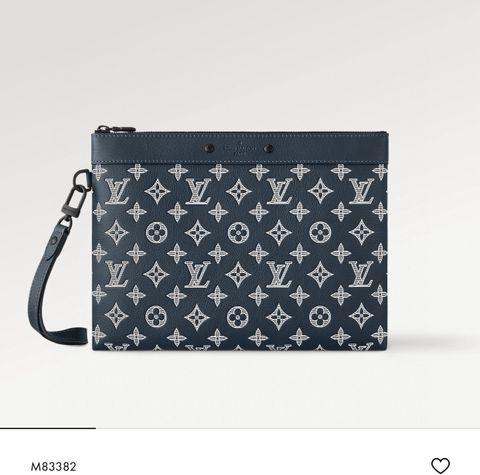 Clutch Louiss* L*V* nam nữ da bò hoạ tiết Monogram xanh dương VIP 1:1