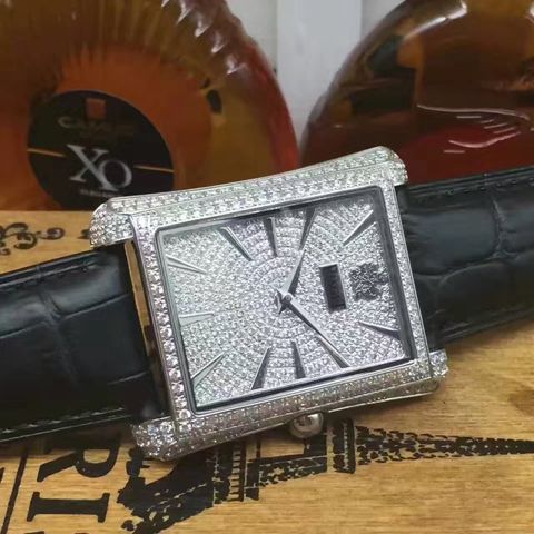 Đồng hồ piaget mặt chữ nhật nạm full kim nhân tạo hàng siêu cấp