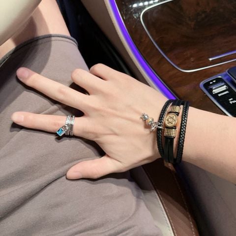 Vòng tay da L*V nam nữ khóa vàng đẹp độc cao cấp