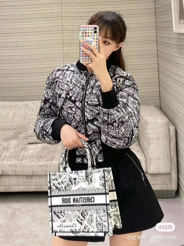 Áo khoác bomber nữ Dior* hoạ tiết hàng độc cao cấp