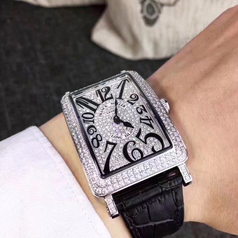 Đồng hồ nam franck muller mặt nạm đá đẹp