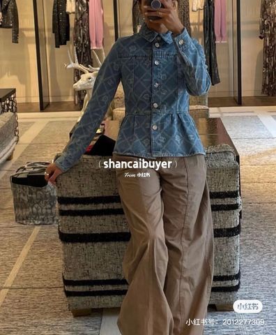 Áo khoác jeans nữ chanel* hoa trà dáng xoè đẹp độc VIP 1:1