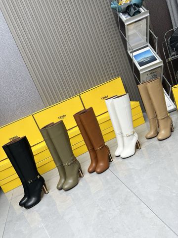 Boot FENDI* cổ cao gần gối da bò xịn gót tráng vàng quai có thể tháo rời đi hai kiểu đẹp VIP 1:1