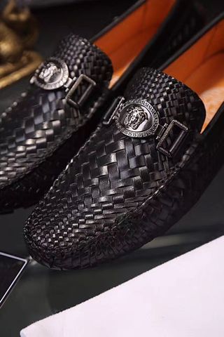 Giày lười versace kiểu đẹp độc