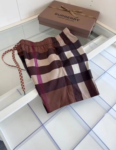 Quần short nam BURBERRY* kẻ đẹp SIÊU CẤP