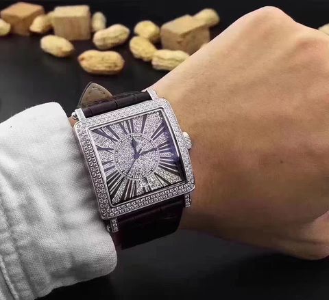 Đồng hồ franck muller nạm full đá