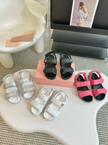 Sandal thể thao miu* miu* da bê trần Vân đẹp VIP 1:1