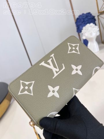 Ví nữ LV* dáng dài da bò dập hoạ tiết Monogram VIP 1:1