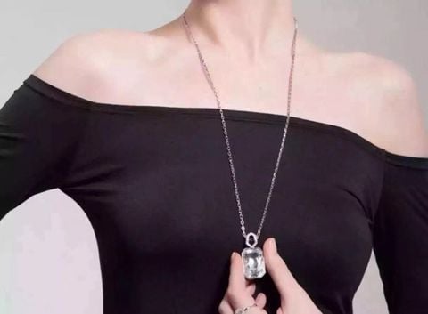 Dây chuyền mặt đá to Swwarovsky*