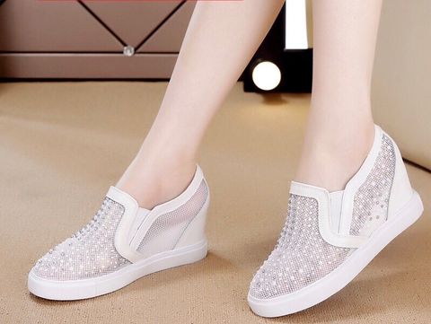 Giày slip on lưới đính đá độn đế đẹp sale