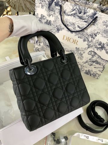 Túi xách nữ Di*or* lady 20cm kèm quai bản to chữ kim loại VIP 1:1