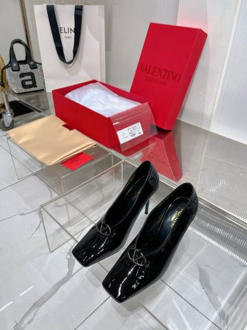 Giày cao gót VALENTINO* da bóng cao 9,5cm đẹp sang VIP 1:1