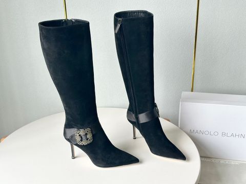 Boot MANOLO* BLAHNIK* da lộn cao 9cm khoá đá vuông đẹp sang VIP 1:1