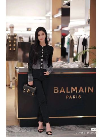 Áo len nữ BALMAIN* đính đá đẹp độc SIÊU CẤP