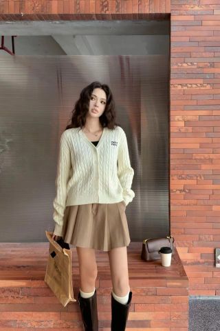 Áo cardigan len miu* miu* đẹp VIP 1:1