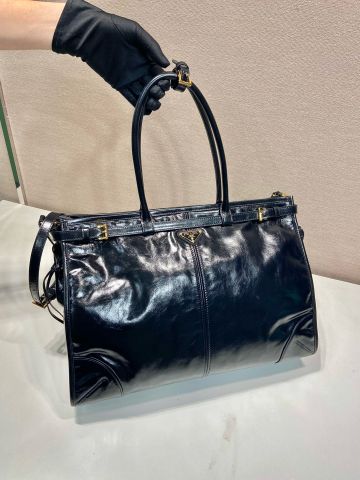 Túi PRAD* nam nữ  Unisex  phiên bản LusSolf da bóng cao cấp độc quyền