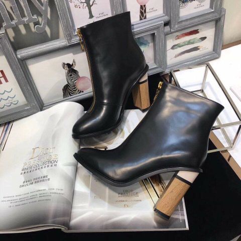 Boot nữ gucci 2018 quá đẹp