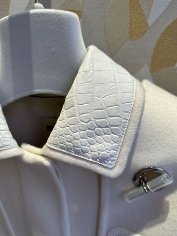 Áo khoác dạ Hermes* dáng dài dạ lông cừu in da hoạ tiết logo đẹp sang VIP 1:1