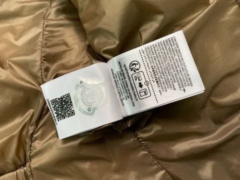 Áo phao nữ moncler dáng lỡ mũ viền lông đẹp VIP 1:1