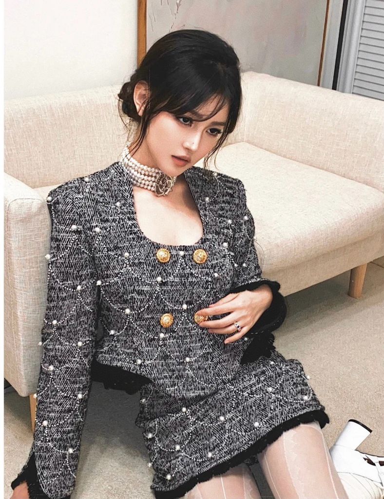 Set bộ tweed đính ngọc trai áo khoác và quần giả váy đẹp sang VIP 1:1 –  lien fashion