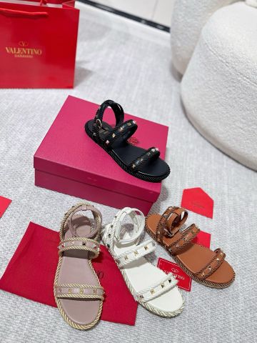 Sandal nữ VALENTINOO* đế phẳng