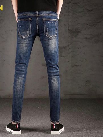 Quần jeans nam form đẹp
