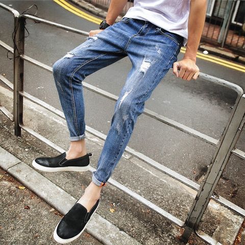 Quần jeans nam đẹp trẻ trung