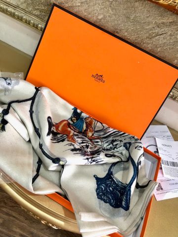 Khăn nữ L*V hoạ tiết đẹp sang VIP 1:1