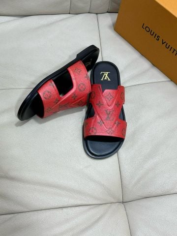 Dép nam L*V  Monogram Xuân–Hè – Đẳng cấp & Êm ái