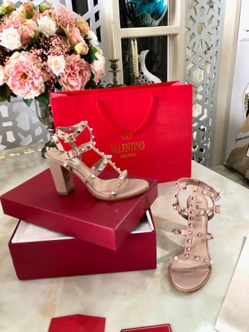 Sandal cao gót VALENTINO* quai da bê tán đinh cao 6,5cm và 9,5cm VIP 1:1