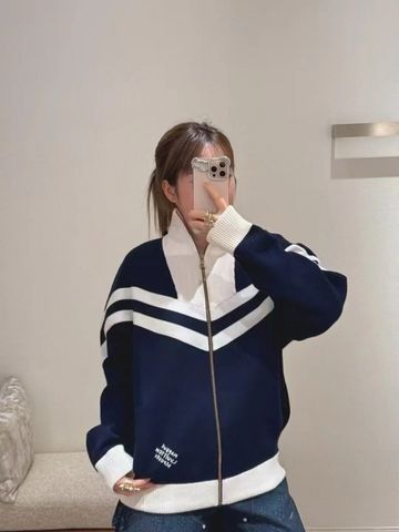 Áo khoác len L*V nam nữ