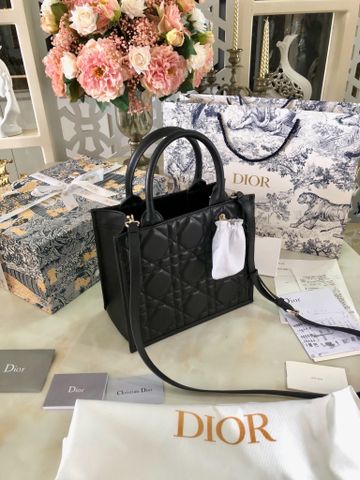 Túi xách nữ Dior* tote da cừu trần vân kim cương nổi cực sang đẹp VIP 1:1